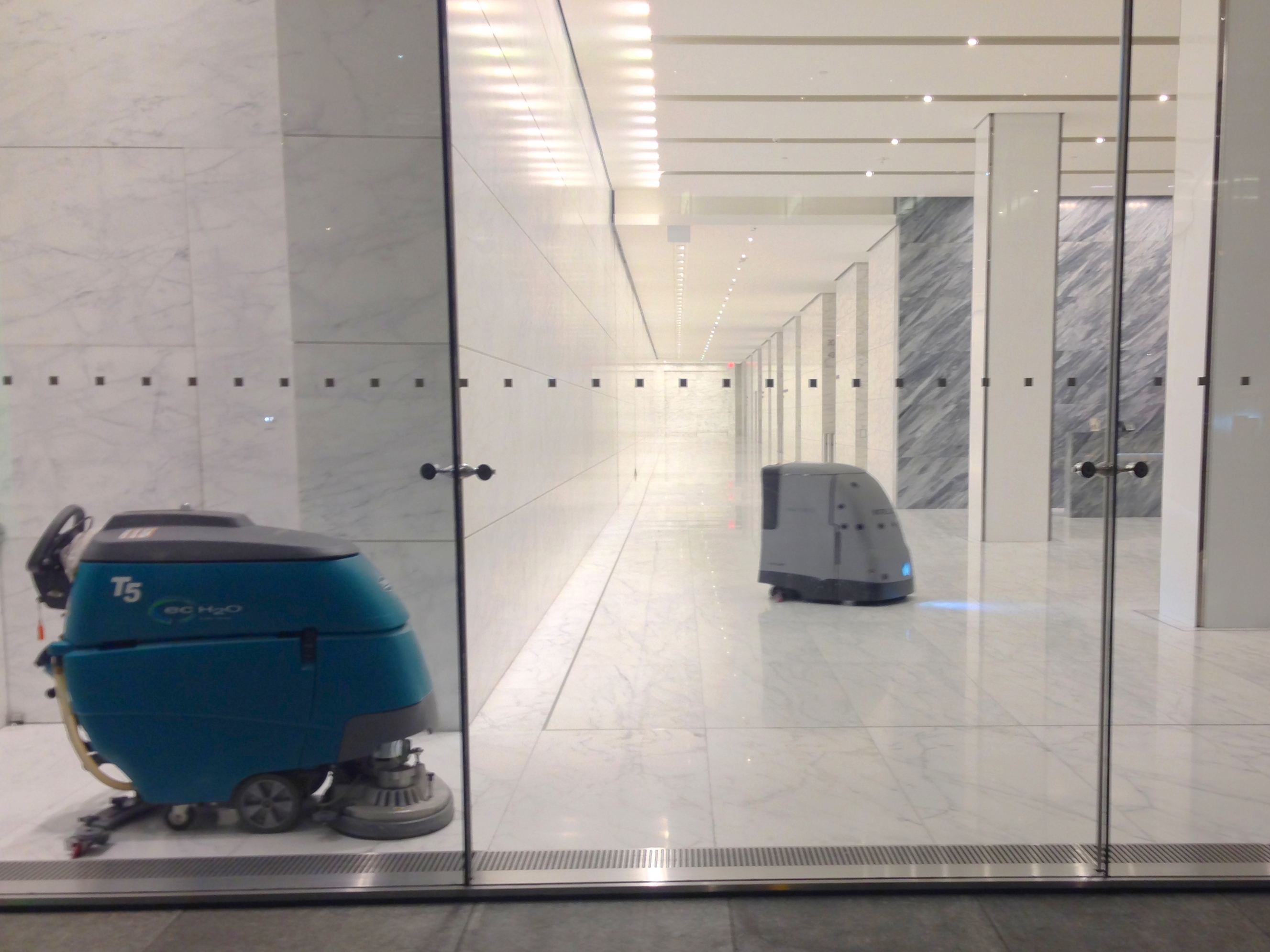 Floor Deep Clean Machine Scrubbing